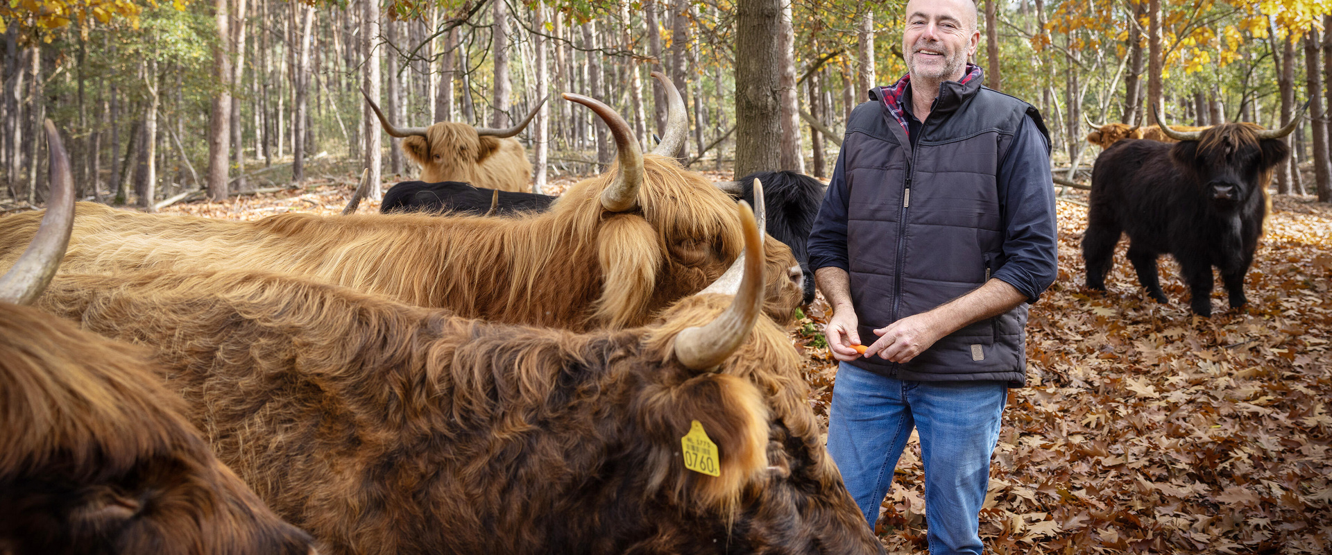 Kweekvleesboer-in spe Leon Moonen van de Crole Hoeve laat zien dat het anders kan